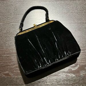 Vintage Black Velvet Clutch with Flower Rhinestone Clasp